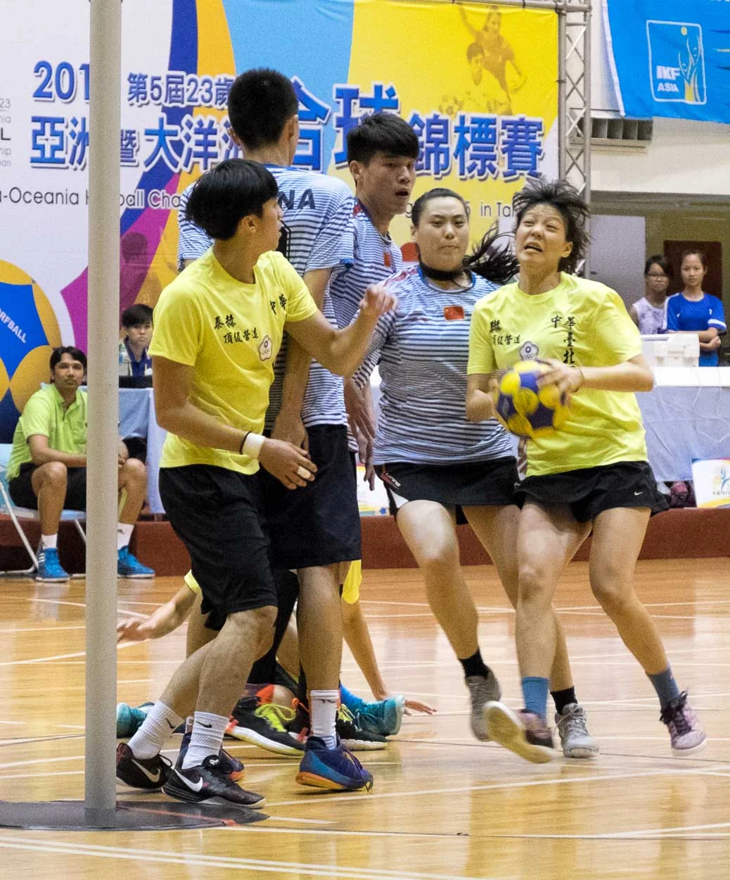 IKF-U23-AOKC-1712