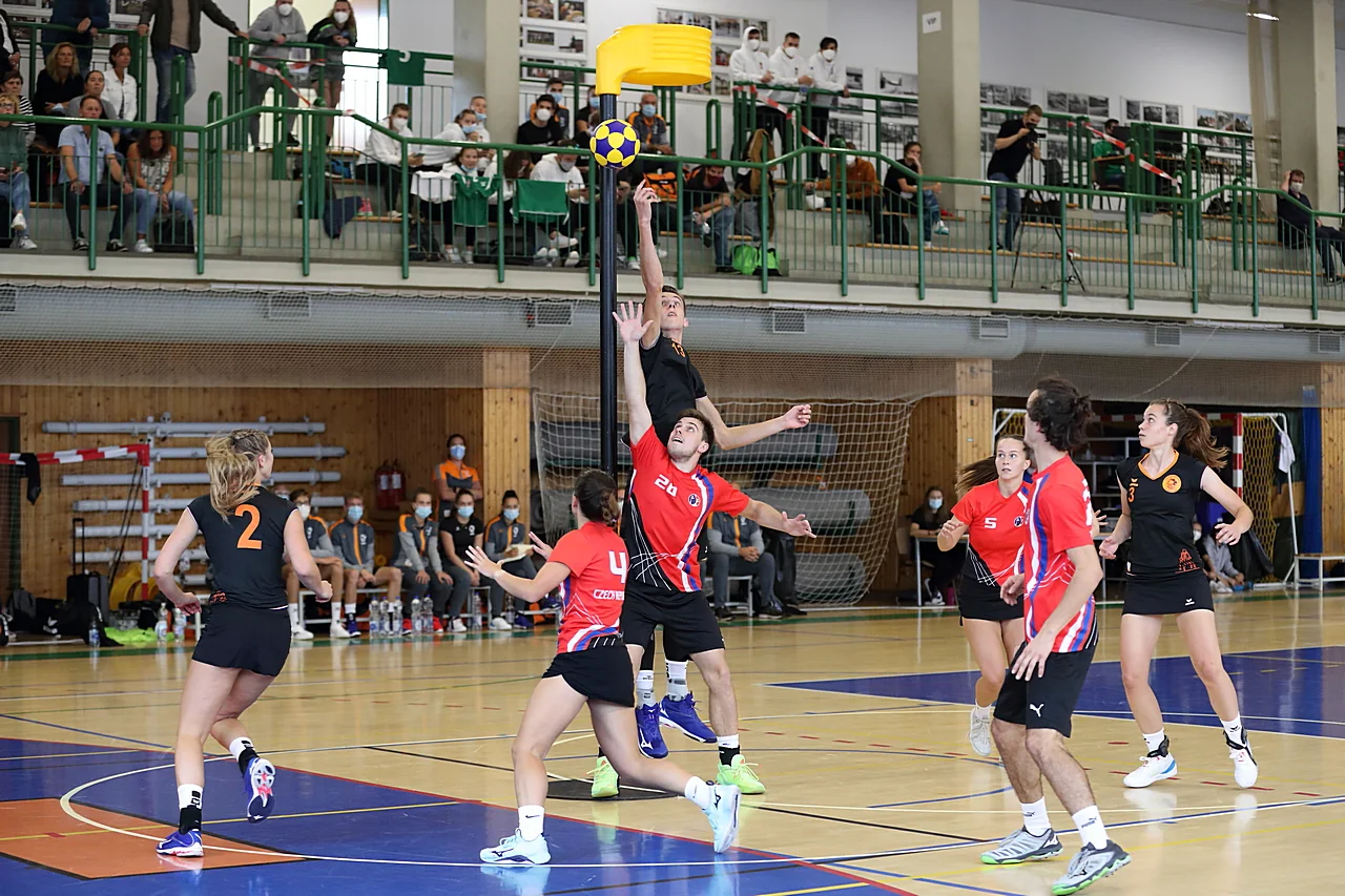 Day1 G2 IKF U21KWC 2021 Korfball Gertrude de Vries-2