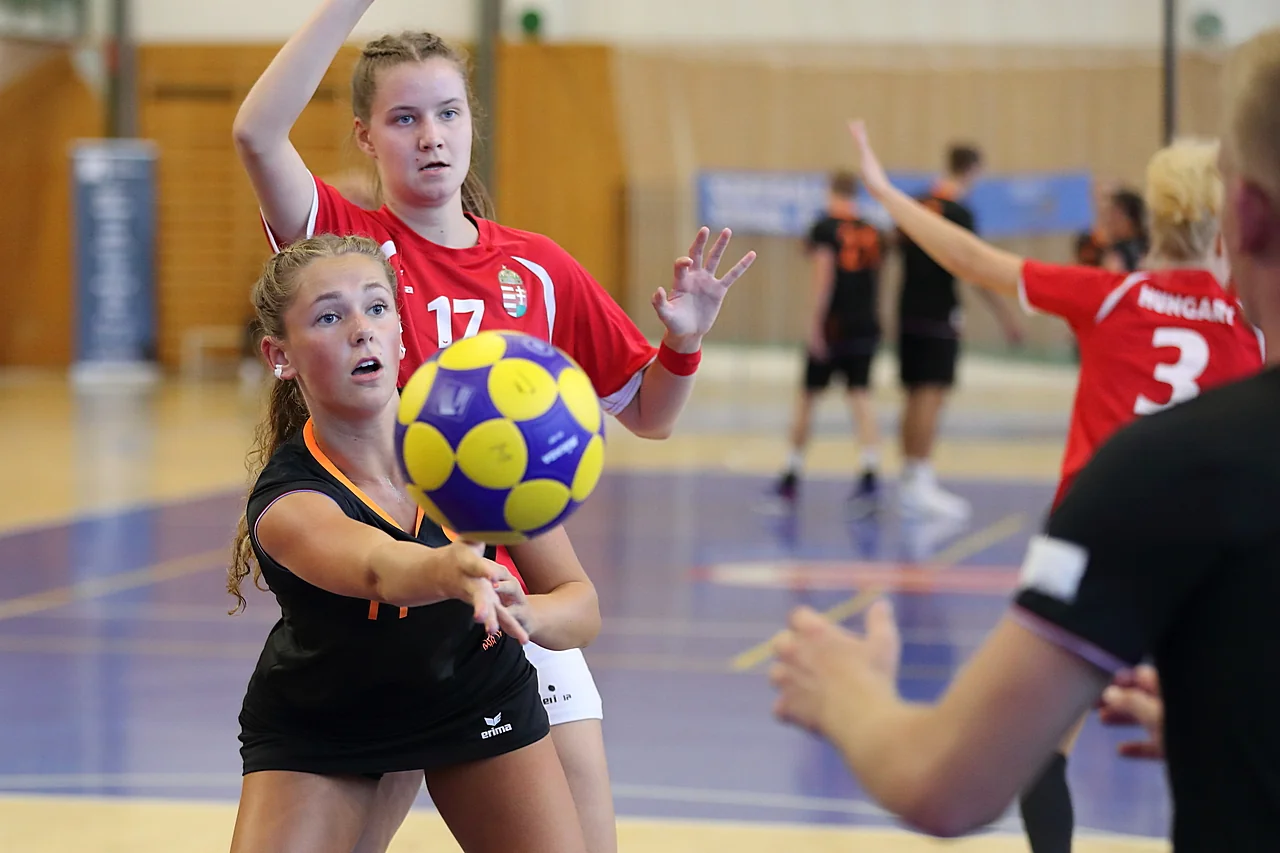 Day2 G10 IKF U21KWC 2021 Korfball Gertrude de Vries-1