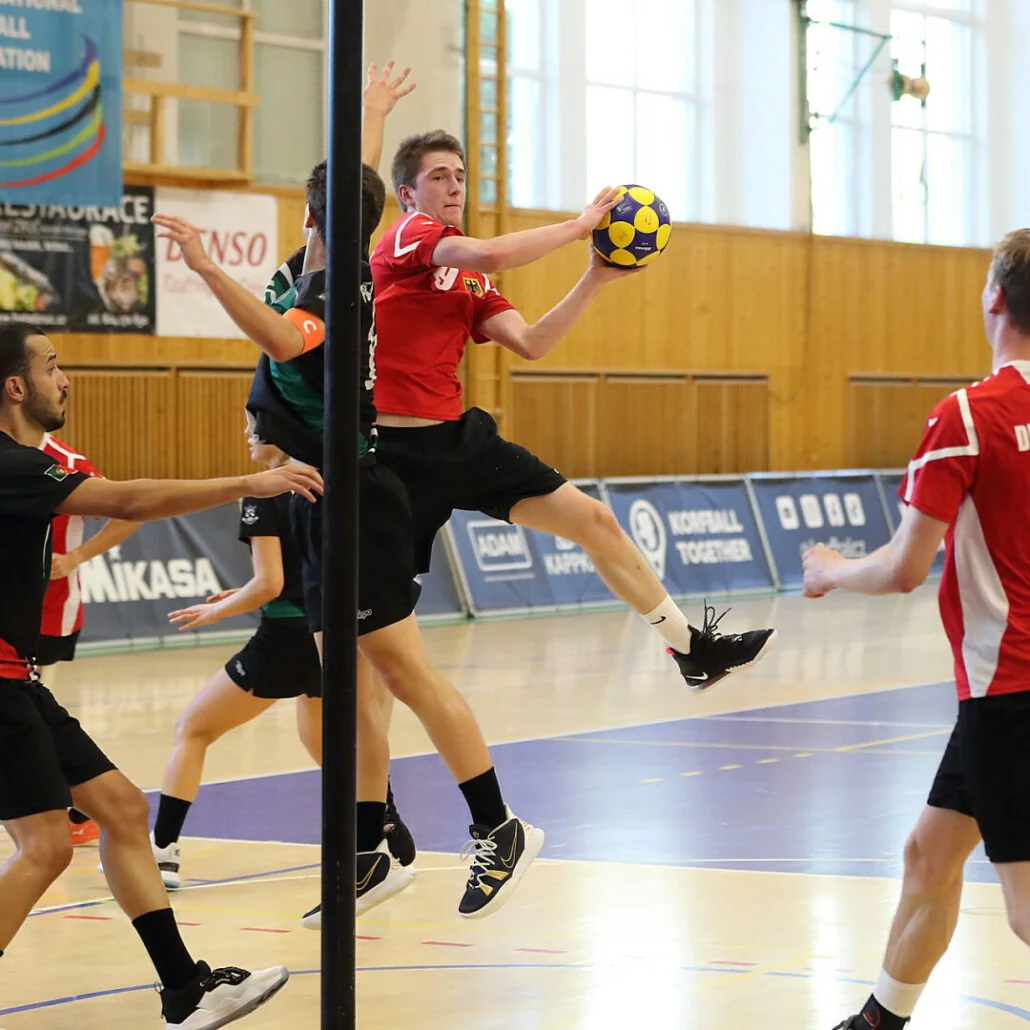 Day2 G11 IKF U21KWC 2021 Korfball Gertrude de Vries-7